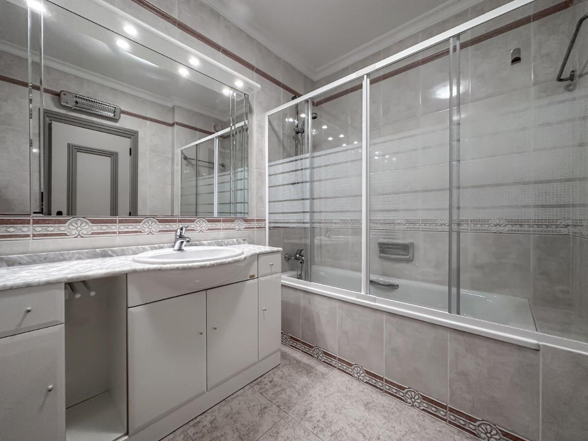 Luxury Apart Wstunning Sea Views, Walk Beach 阿尔布费拉 外观 照片